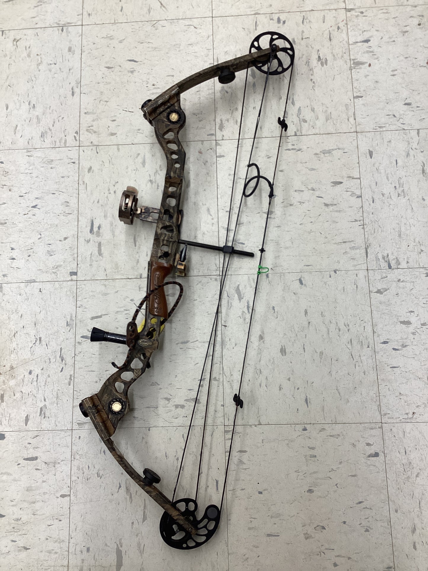 Mathews Q2 XL Used