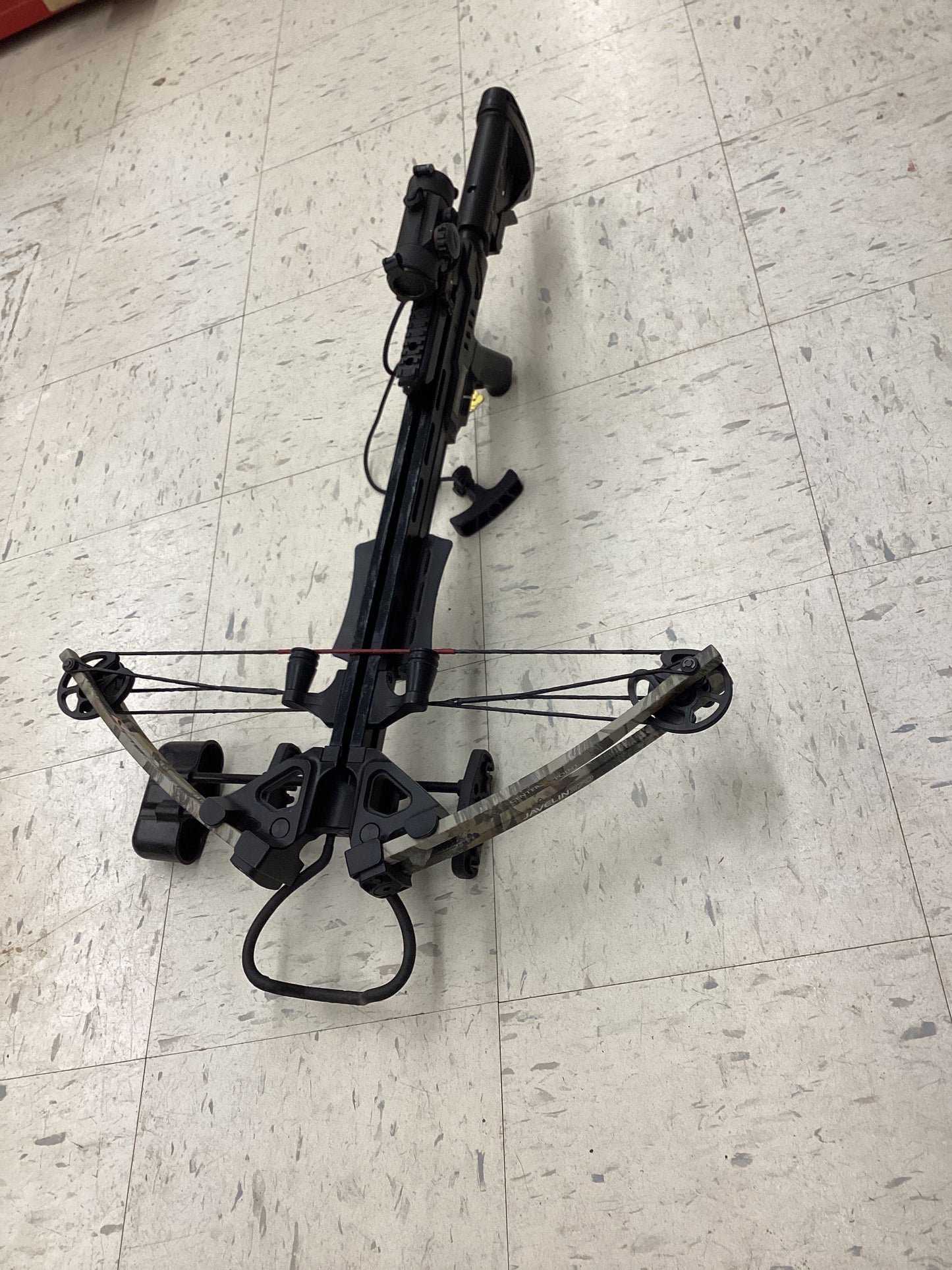 CenterPoint Javelin 370 Used